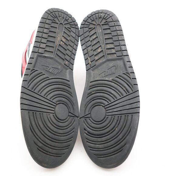 Nike Air Jordan 1 Mid Men's Size 12 Red Black White Sneakers 554724 069 - Picture 7 of 9